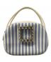 Roger Vivier（ロジェ ヴィヴィエ）の古着「ヴィヴ レディバグ サマー ストライプ ストラス バックル バッグ ミニ」｜ホワイト×スカイブルー