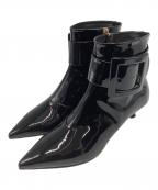 Roger Vivierロジェ ヴィヴィエ）の古着「エナメルバックルショートブーツ」｜ブラック