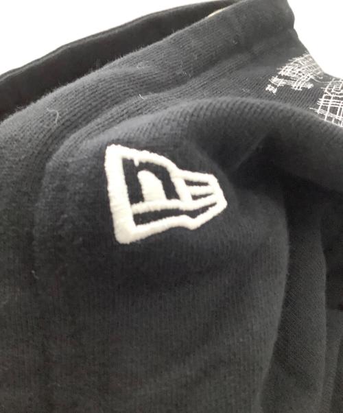 New Era（ニューエラ）New Era (ニューエラ) TAKAHIROMIYASHITA TheSoloIst. (タカヒロミヤシタ ザソロイスト) 読売ジャイアンツ (ヨミウリジャイアンツ) プルオーバーパーカー ブラック×ホワイト サイズ:XL 未使用品の古着・服飾アイテム