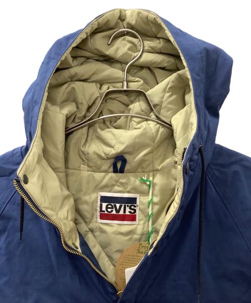 LEVI'S（リーバイス）LEVI'S (リーバイス) BATWING PARKA ブルー サイズ:Mの古着・服飾アイテム