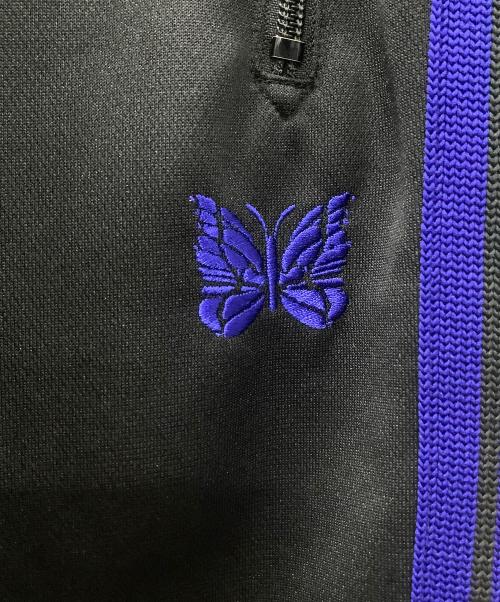 Needles（ニードルズ）Needles (ニードルズ) URBAN RESEARCH (アーバンリサーチ) TRACK PANTS ブルー×ブラック サイズ:Mの古着・服飾アイテム