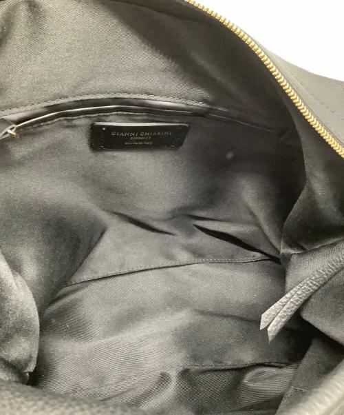 GIANNI CHIARINI（ジャンニ キアリーニ）GIANNI CHIARINI (ジャンニ キアリーニ) ショルダーバッグ ブラックの古着・服飾アイテム