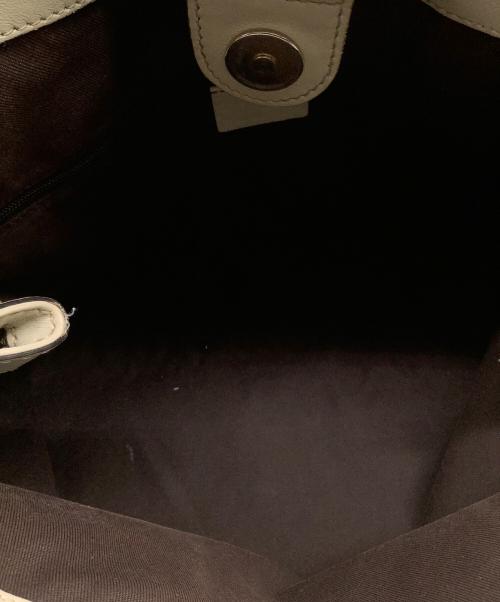 GUCCI（グッチ）GUCCI (グッチ) GGスーキー ベージュの古着・服飾アイテム