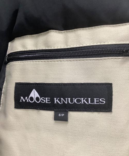 MOOSE KNUCKLES（ムース ナックルズ）MOOSE KNUCKLES (ムース ナックルズ) ダウンコート ベージュ サイズ:S 未使用品の古着・服飾アイテム