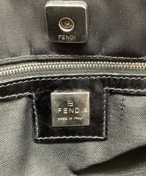 FENDI（フェンディ）FENDI (フェンディ) ワンショルダーバッグ ブラックの古着・服飾アイテム