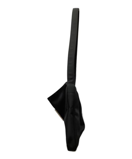 FENDI（フェンディ）FENDI (フェンディ) ワンショルダーバッグ ブラックの古着・服飾アイテム