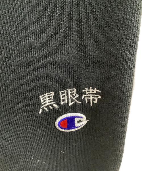 Champion（チャンピオン）Champion (チャンピオン) THE BLACK EYE PATCH (ブラックアイパッチ) スウェット ブラック サイズ:XLの古着・服飾アイテム