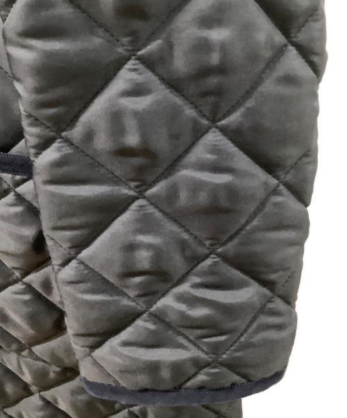 Traditional Weatherwear（トラディショナルウェザーウェア）Traditional Weatherwear (トラディショナルウェザーウェア) キルティングコート ネイビー サイズ:36の古着・服飾アイテム