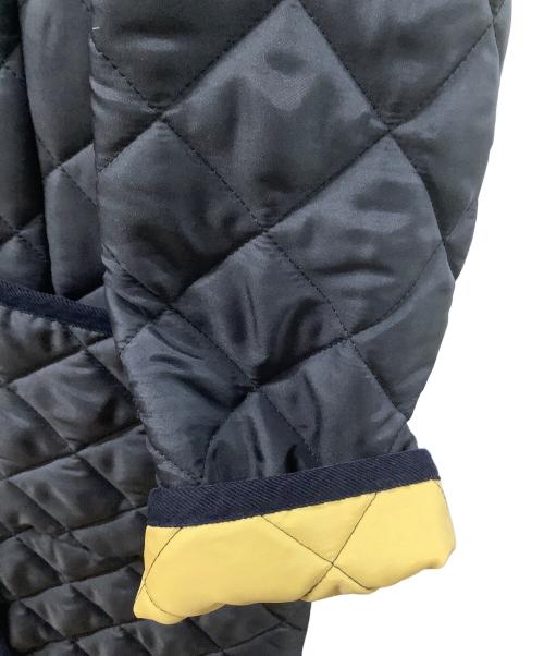Traditional Weatherwear（トラディショナルウェザーウェア）Traditional Weatherwear (トラディショナルウェザーウェア) キルティングコート ネイビー サイズ:36の古着・服飾アイテム