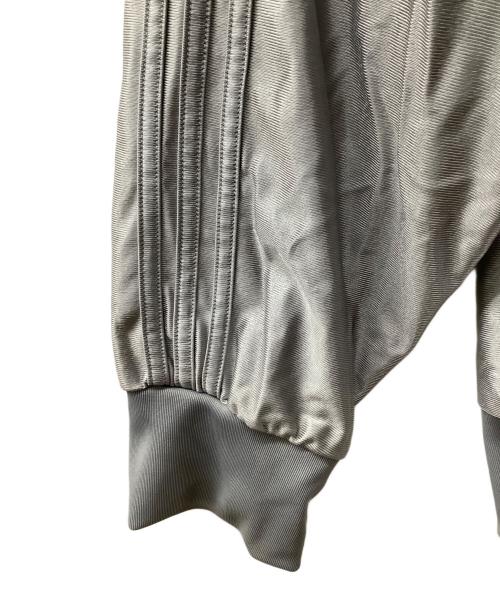 adidas（アディダス）adidas (アディダス) オーバーサイズ ファイヤーバード トラックトップ シルバーカラー サイズ:Mの古着・服飾アイテム