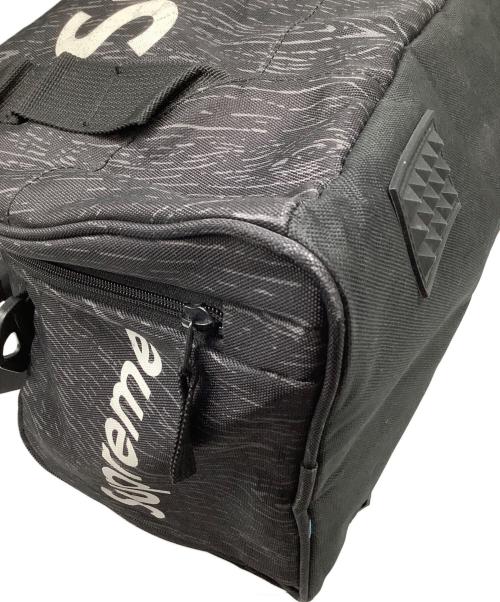 SUPREME（シュプリーム）SUPREME (シュプリーム) ダッフルバッグ ブラックの古着・服飾アイテム
