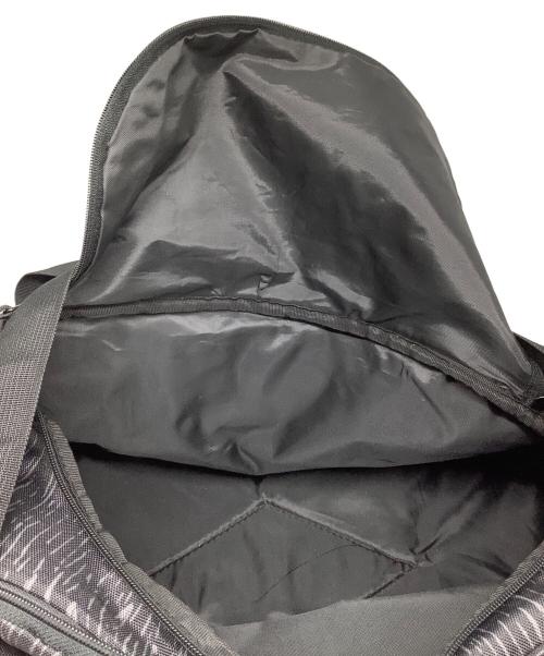 SUPREME（シュプリーム）SUPREME (シュプリーム) ダッフルバッグ ブラックの古着・服飾アイテム