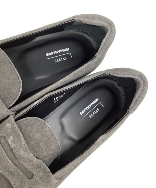 SOFTHYPHEN（ソフトハイフン）SOFTHYPHEN (ソフトハイフン) SAKIAS (サキアス) Re-LOAFERS グレー サイズ:28の古着・服飾アイテム