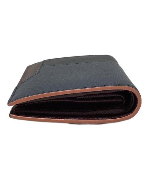 MARNI（マルニ）MARNI (マルニ) 2つ折り財布 ネイビー×ボルドーの古着・服飾アイテム
