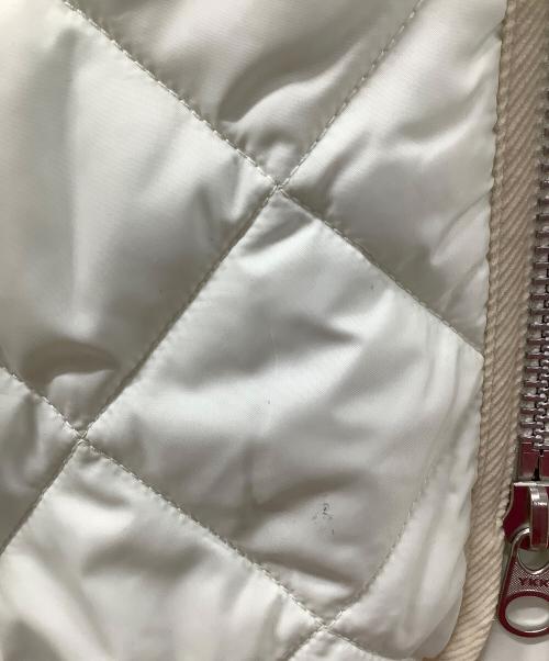 Barbour（バブアー）Barbour (バブアー) キルティング フード付きベスト ホワイト サイズ:40の古着・服飾アイテム