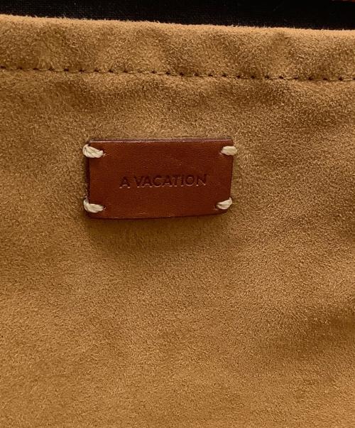 AVACATION（アヴァケーション）AVACATION (アヴァケーション) ペイズリートートバッグ ブラウン×イエローの古着・服飾アイテム