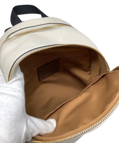 COACH（コーチ）COACH (コーチ) リュック ホワイトの古着・服飾アイテム