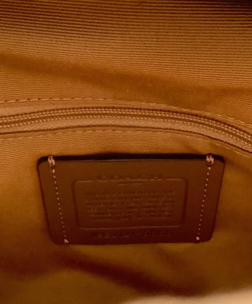 COACH（コーチ）COACH (コーチ) リュック ホワイトの古着・服飾アイテム