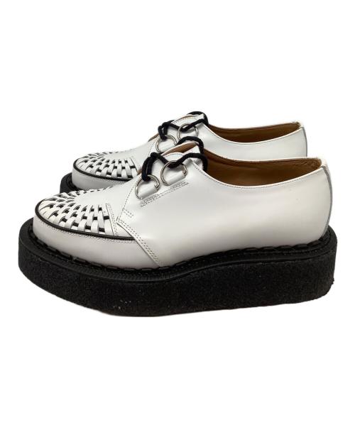 GEORGE COX（ジョージコックス）GEORGE COX (ジョージコックス) SKIPTON ホワイト×ブラック サイズ:61/2の古着・服飾アイテム