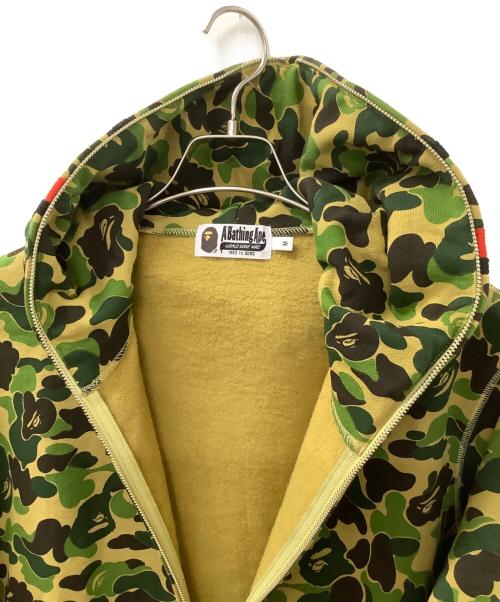 A BATHING APE（ア ベイシング エイプ）A BATHING APE (ア ベイシング エイプ) Camo Shark Full Zip Hoodie オリーブ サイズ:Mの古着・服飾アイテム