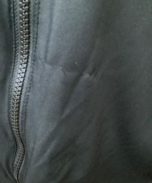 WHITE MOUNTAINEERING（ホワイトマウンテ二アニング）WHITE MOUNTAINEERING (ホワイトマウンテ二アニング) TAION (タイオン) ダウンジャケット ブラック サイズ:3の古着・服飾アイテム