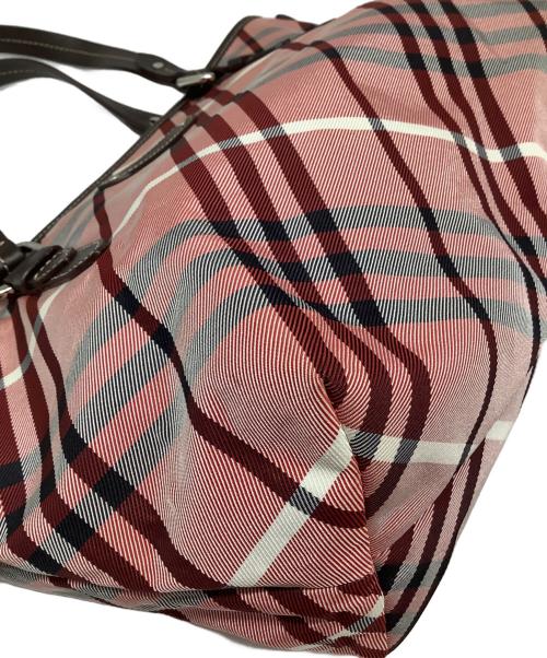 BURBERRY BLUE LABEL（バーバリー ブルー レーベル）BURBERRY BLUE LABEL (バーバリー ブルー レーベル) ノバチェック 舟形トートバッグ ピンクの古着・服飾アイテム