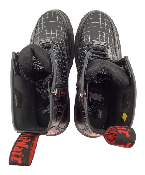 Dr.Martens（ドクターマーチン）Dr.Martens (ドクターマーチン) WARNER BROS. 100TH ANNIVERSARY ブラック サイズ:UK8の古着・服飾アイテム