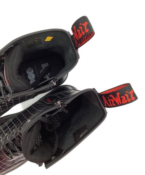 Dr.Martens（ドクターマーチン）Dr.Martens (ドクターマーチン) WARNER BROS. 100TH ANNIVERSARY ブラック サイズ:UK8の古着・服飾アイテム
