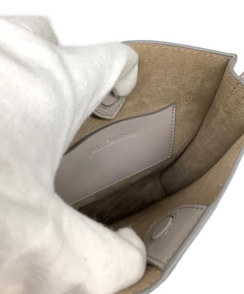 J&M DAVIDSON（ジェイ＆エム デヴィッドソン）J&M DAVIDSON (ジェイ＆エム デヴィッドソン) カルト ポスタル ショルダーバッグ グレージュの古着・服飾アイテム