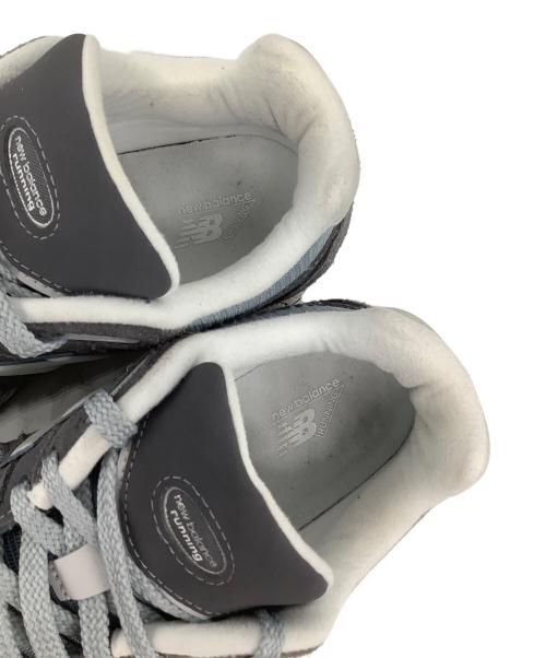 NEW BALANCE（ニューバランス）NEW BALANCE (ニューバランス) New Balance M2002RFB グレー サイズ:US9の古着・服飾アイテム