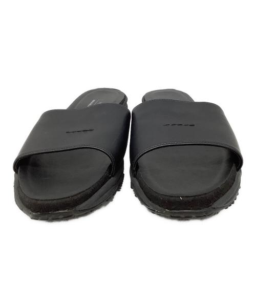 SOFTHYPHEN（ソフトハイフン）SOFTHYPHEN (ソフトハイフン) SAKIAS (サキアス) 5ステッチサンダル ブラック サイズ:表記なしの古着・服飾アイテム