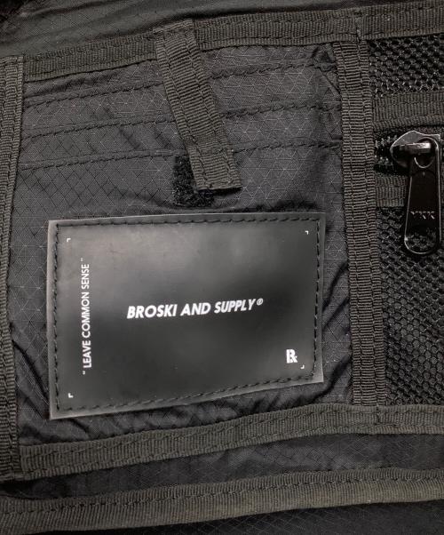 BROSKI and SUPPLY（ブロスキーアンドサプライ）BROSKI and SUPPLY (ブロスキーアンドサプライ)  アジャスト スリング マルチバッグ ブラックの古着・服飾アイテム