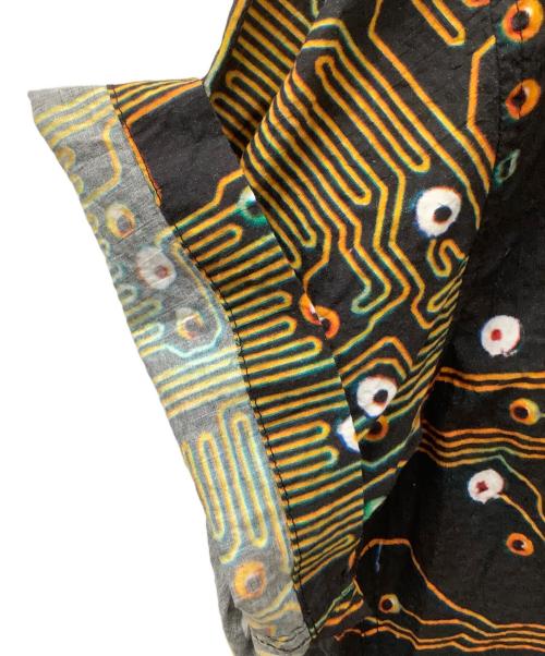 TIGHTBOOTH PRODUCTION（タイトブースプロダクション）TIGHTBOOTH PRODUCTION (タイトブースプロダクション) 半袖シャツ ブラック サイズ:XLの古着・服飾アイテム