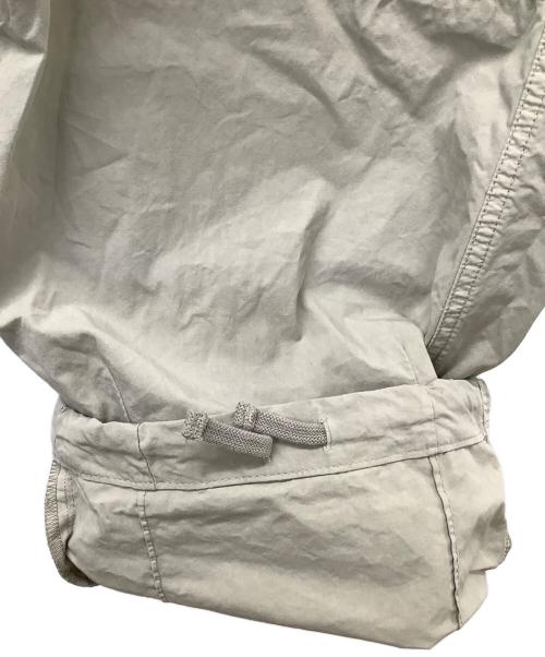 C.P COMPANY（シーピーカンパニー）C.P COMPANY (シーピーカンパニー) カーゴパンツ ベージュ サイズ:46の古着・服飾アイテム