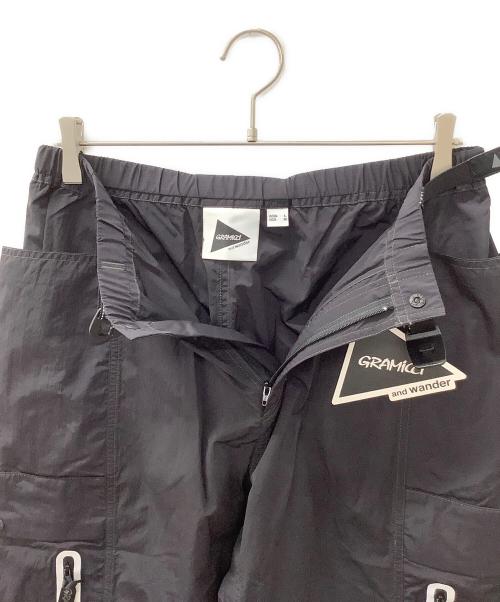 GRAMICCI（グラミチ）GRAMICCI (グラミチ) and wander (アンドワンダー) Patchwork Wind Pant ブラック サイズ:L 未使用品の古着・服飾アイテム
