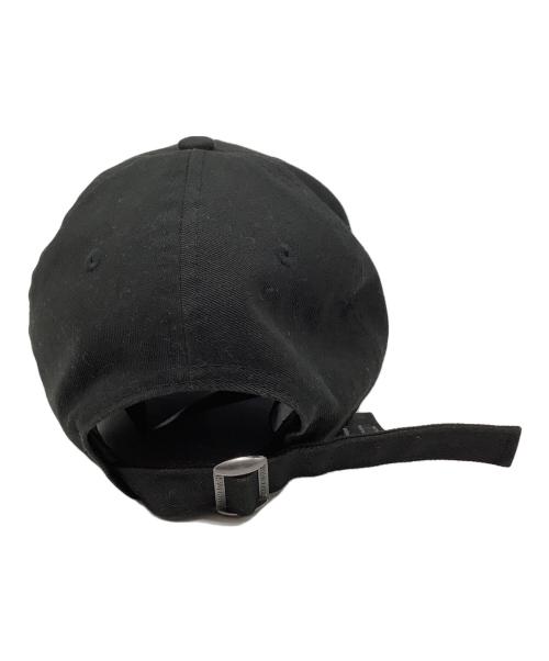 New Era（ニューエラ）New Era (ニューエラ) Saint Laurent Paris (サンローランパリ) モノグラムキャップ ブラック サイズ: 56-62cmの古着・服飾アイテム