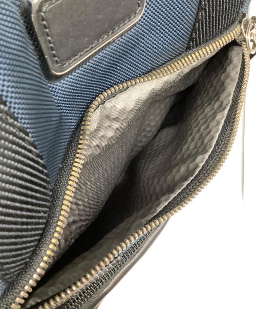 TUMI（トゥミ）TUMI (トゥミ) ALPHA BRAVO ネイビーの古着・服飾アイテム