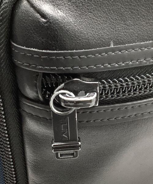 TUMI（トゥミ）TUMI (トゥミ) ALPHA BRAVO ネイビーの古着・服飾アイテム