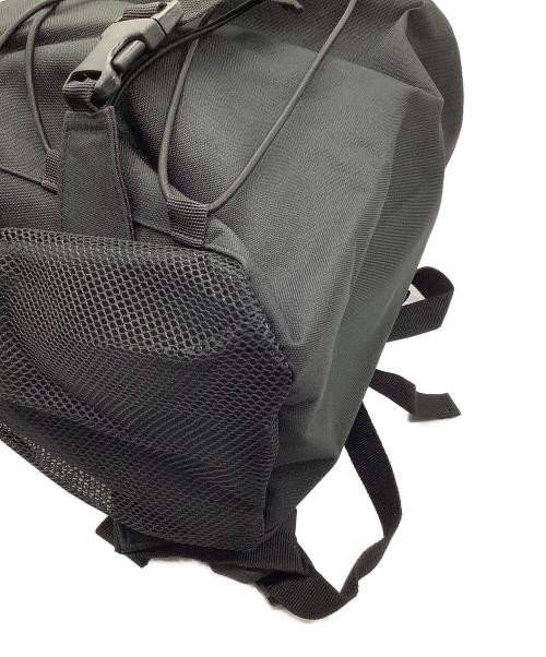 CarHartt（カーハート）CarHartt (カーハート) Kickflip Backpack ブラック 未使用品の古着・服飾アイテム