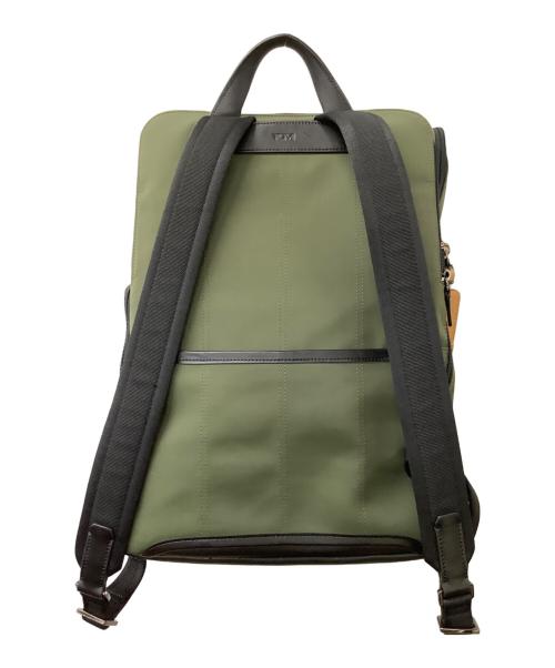 TUMI（トゥミ）TUMI (トゥミ) HARRISON OSBORN オリーブの古着・服飾アイテム
