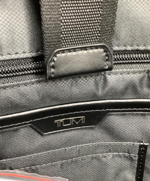 TUMI（トゥミ）TUMI (トゥミ) HARRISON OSBORN オリーブの古着・服飾アイテム