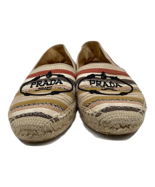 PRADA（プラダ）PRADA (プラダ) フラットシューズ ベージュ サイズ:37の古着・服飾アイテム