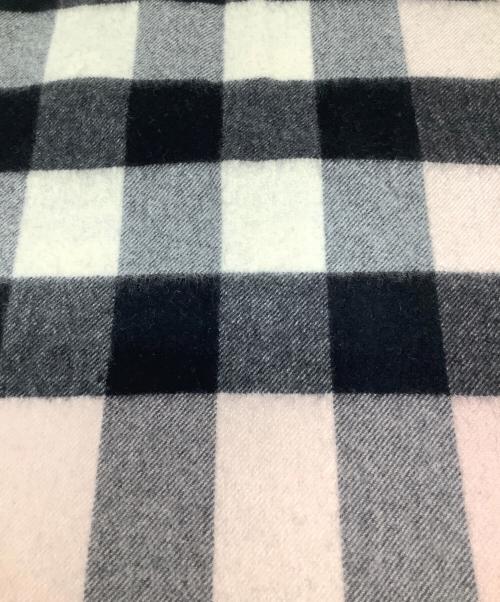 BURBERRY（バーバリー）BURBERRY (バーバリー) マフラー ピンク×ブラックの古着・服飾アイテム