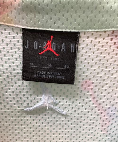 JORDAN（ジョーダン）JORDAN (ジョーダン) 半袖シャツ マルチカラー サイズ:XLの古着・服飾アイテム