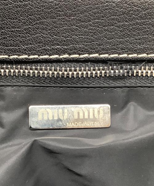 MIU MIU（ミュウミュウ）MIU MIU (ミュウミュウ) レザーハンドバッグ ブラックの古着・服飾アイテム