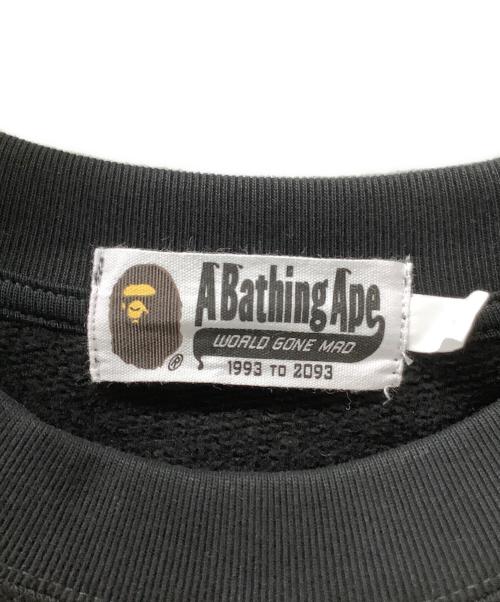 A BATHING APE（アベイシングエイプ）A BATHING APE (アベイシングエイプ) LOGO RELAXED FIT CREWNECK SWEATSHIRT ブラック サイズ:Sの古着・服飾アイテム
