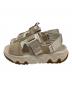 UGG (アグ) サンダル ベージュ サイズ:USA7：8000円