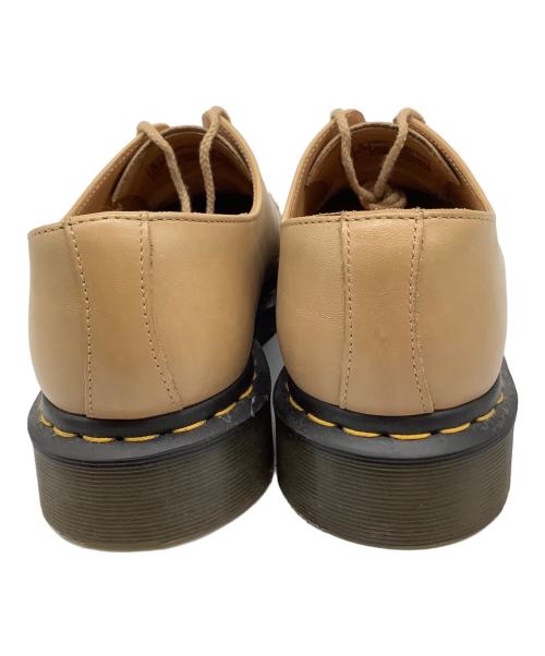 Dr.Martens（ドクターマーチン）Dr.Martens (ドクターマーチン) シューズ ベージュ サイズ:UK8の古着・服飾アイテム