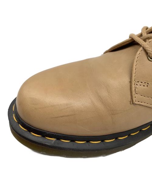 Dr.Martens（ドクターマーチン）Dr.Martens (ドクターマーチン) シューズ ベージュ サイズ:UK8の古着・服飾アイテム