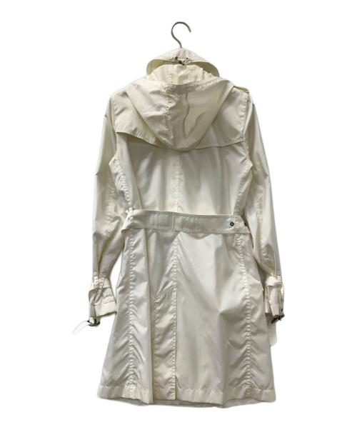 BURBERRY LONDON（バーバリーロンドン）BURBERRY LONDON (バーバリーロンドン) トレンチコート ホワイト サイズ:38の古着・服飾アイテム